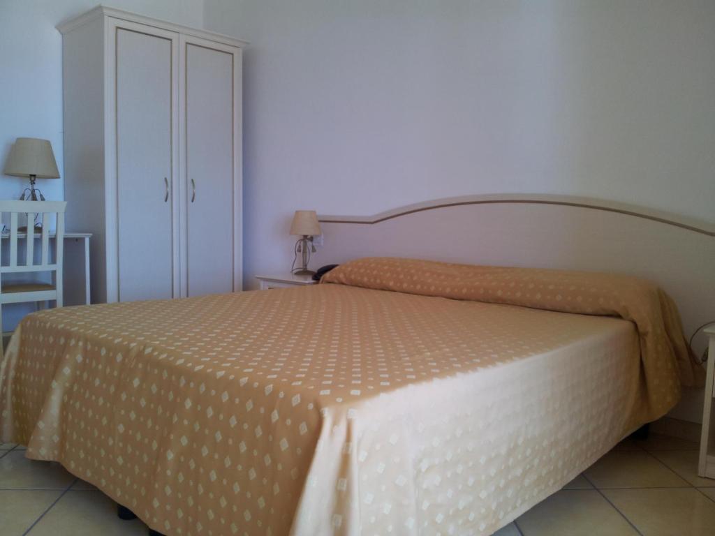 Residence Hotel Eden 帕利努罗 外观 照片