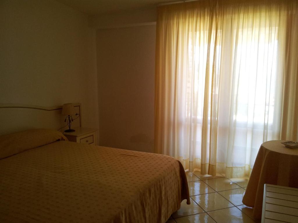 Residence Hotel Eden 帕利努罗 外观 照片
