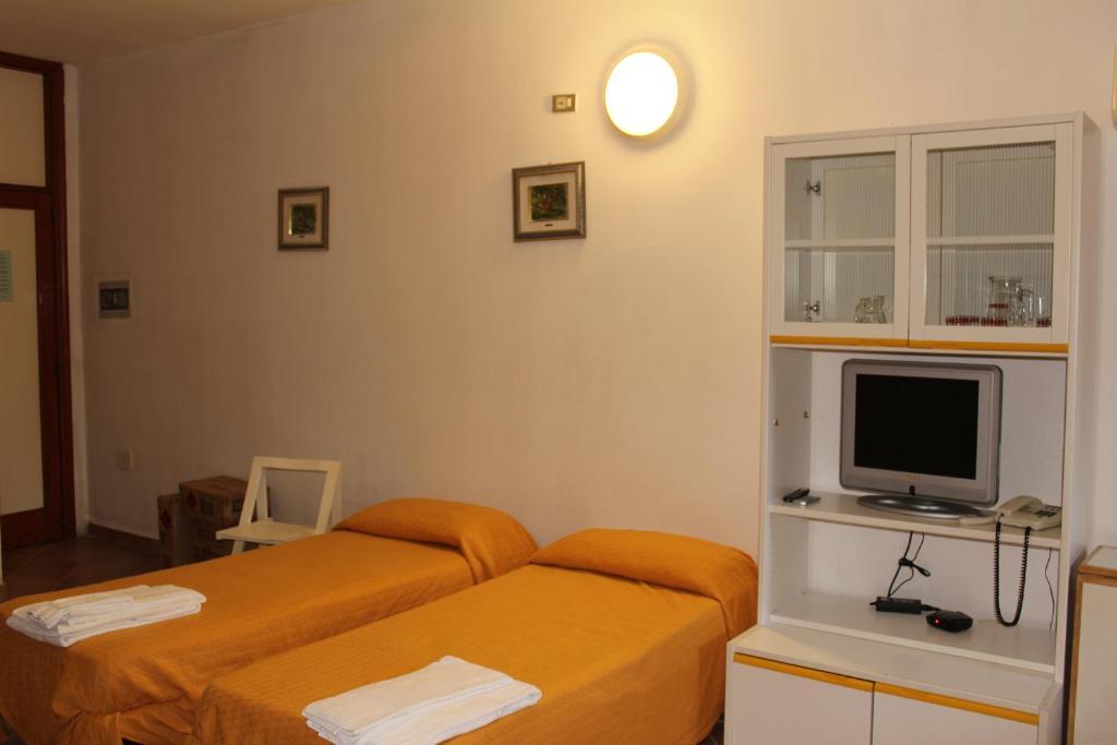 Residence Hotel Eden 帕利努罗 外观 照片